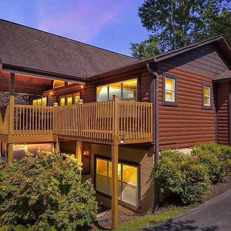Moonshine Hollow Cabin-2